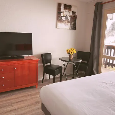 La Tarentaise Отель 3*